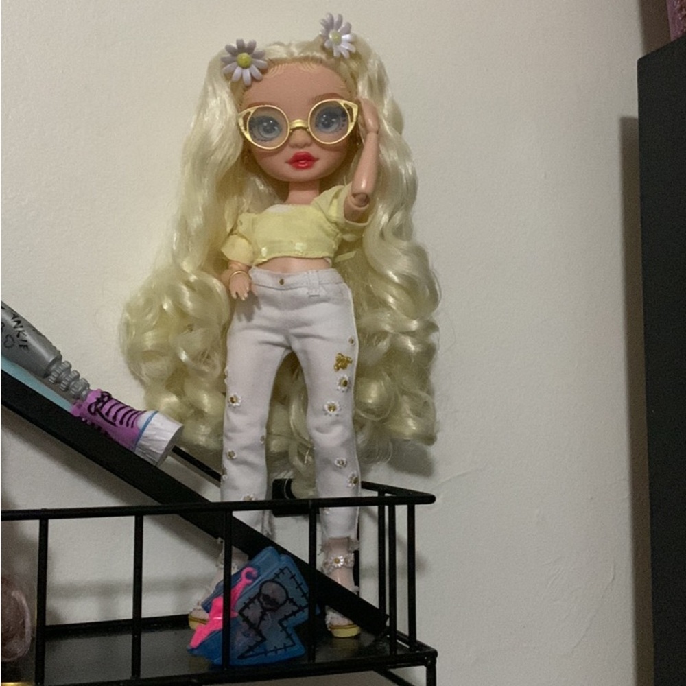Collector kept dolls